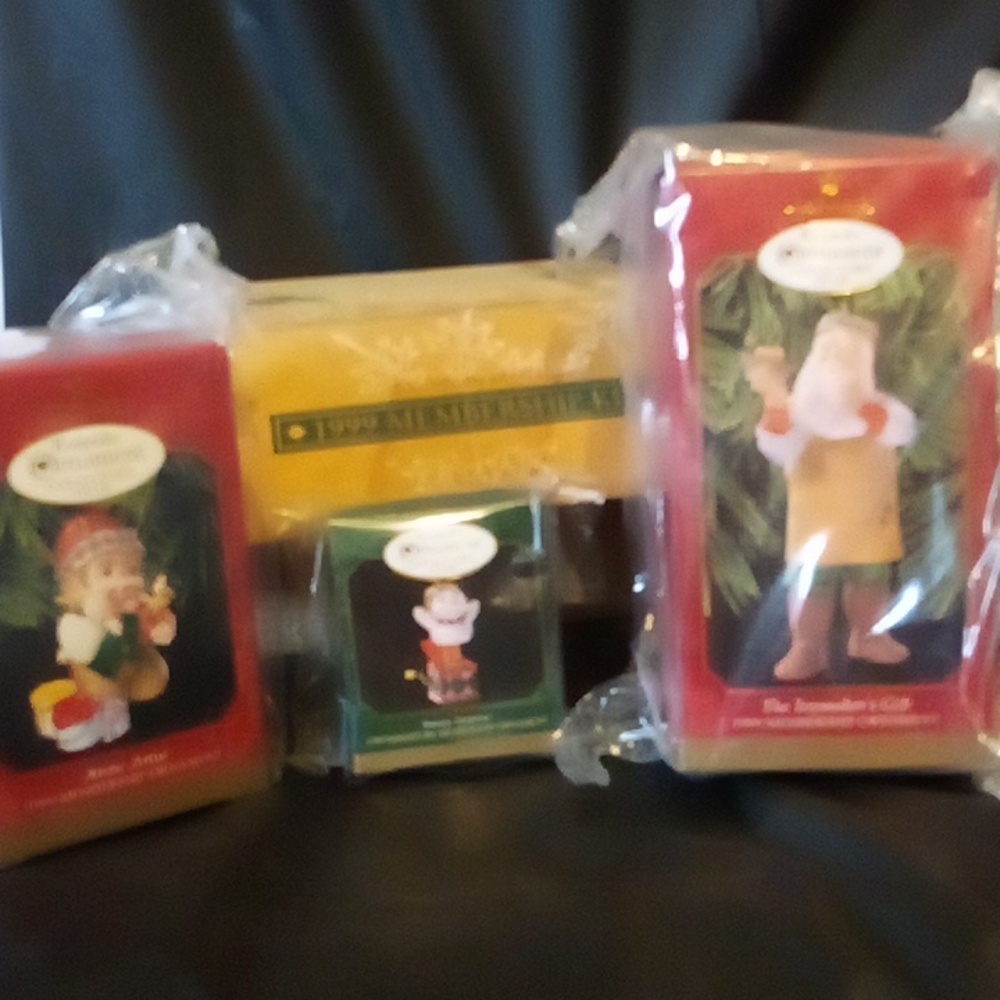 Hallmark 1999 membership ornaments unopened toymakers Santa, elf & snowman mini